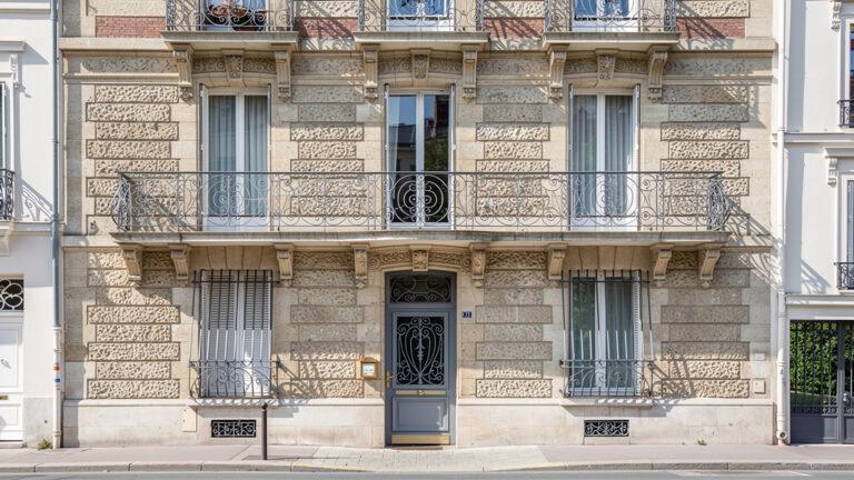 Maison en meulière : charme, inconvénients et rénovation réussie en 2026